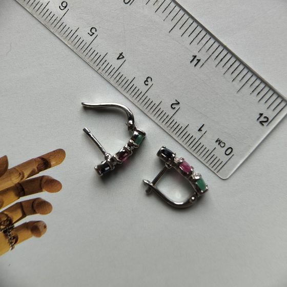 Серебряные серьги с сапфиром 4.05ct, изумрудом, рубином