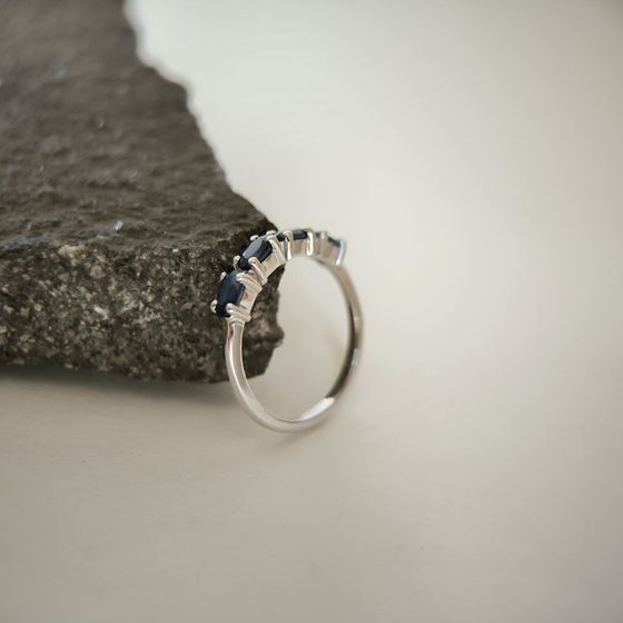 Серебряное кольцо с сапфиром 1.15ct