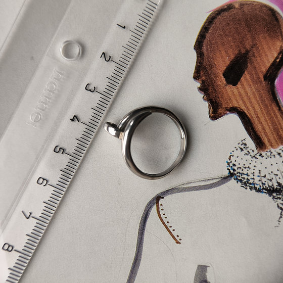 Серебряное кольцо без камней