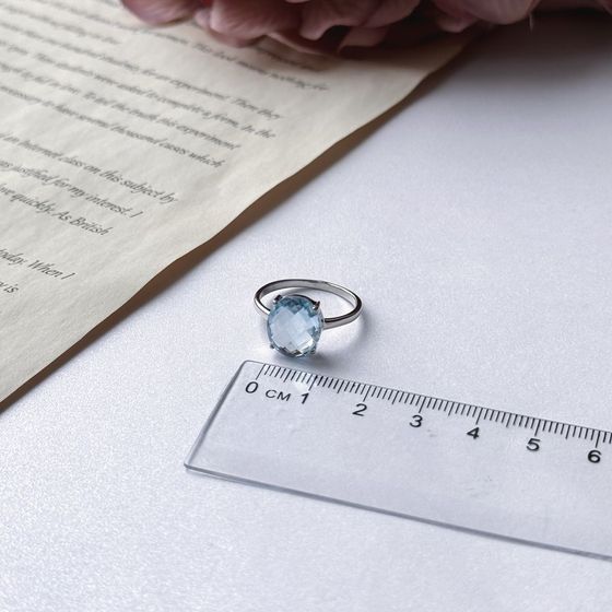Серебряное кольцо с топазом 4.875ct
