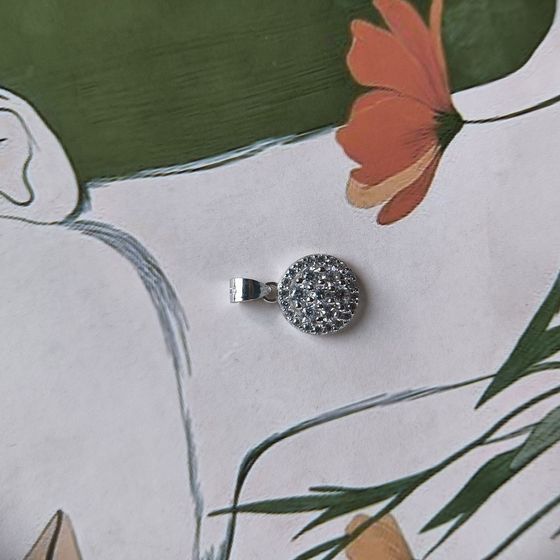 Серебряная подвеска с фианитами