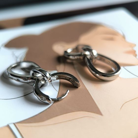 Серебряные серьги с фианитами