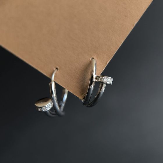 Серебряные серьги с фианитами