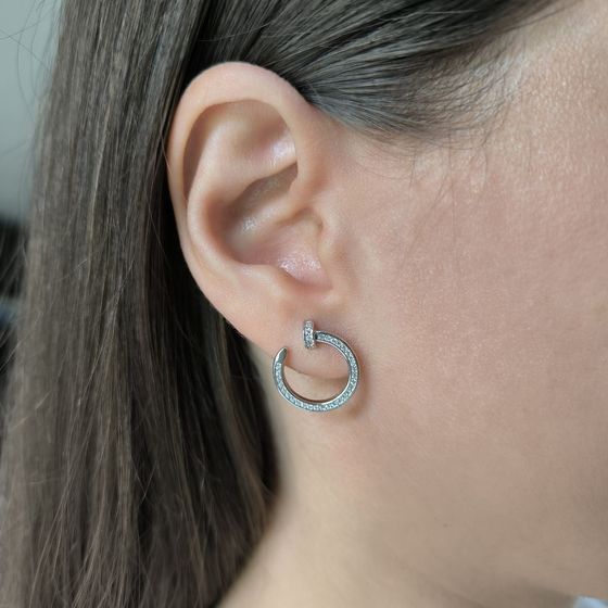 Серебряные серьги с фианитами