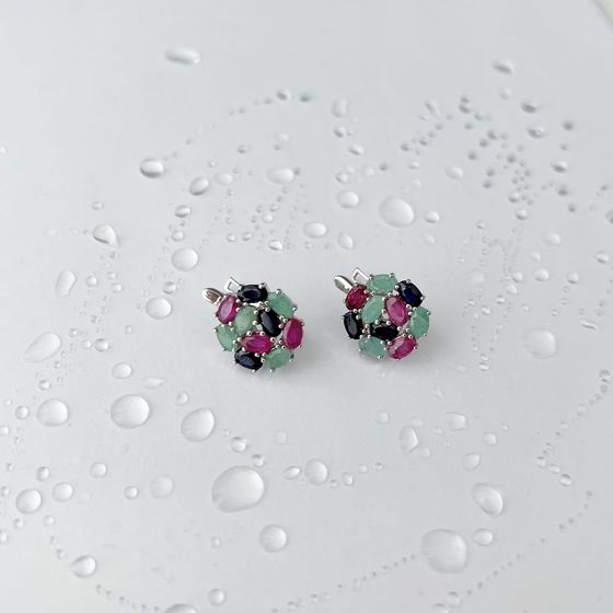 Серебряные серьги с сапфиром 5.878ct, изумрудом, рубином