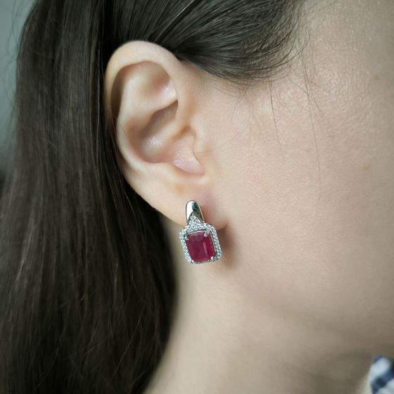 Серебряные серьги с рубином
