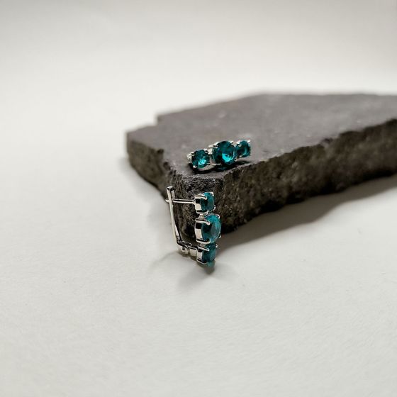 Серебряные серьги с изумрудом nano 3.2ct