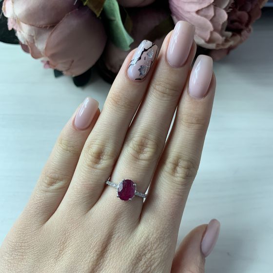 Серебряное кольцо с рубином 2.92ct