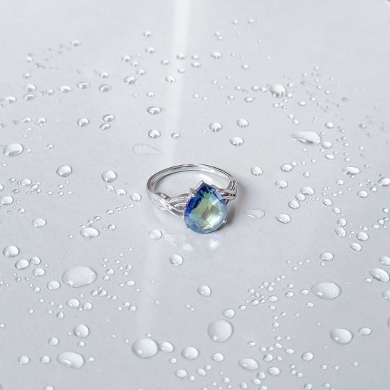 Серебряное кольцо с мистик топазом 2.9ct