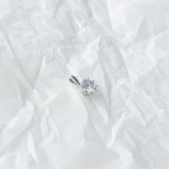 Серебряная подвеска с фианитами