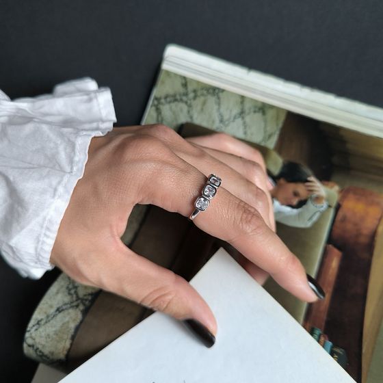 Серебряное кольцо с фианитами