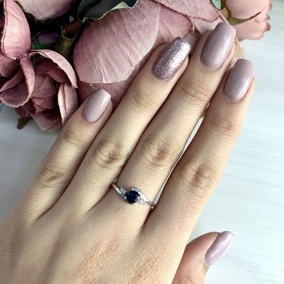 Серебряное кольцо с сапфиром 0.686ct