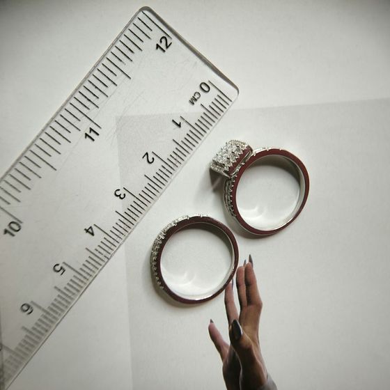 Серебряное кольцо с фианитами