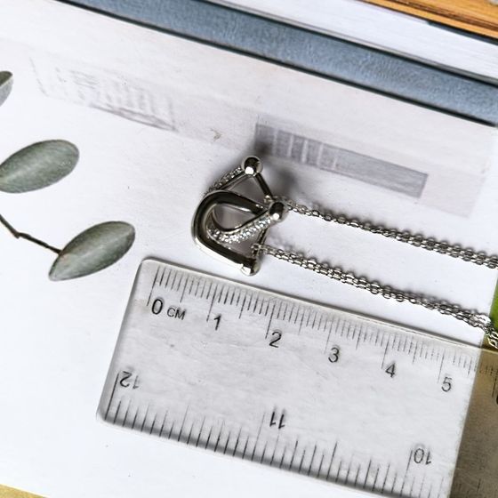 Серебряное колье с фианитами