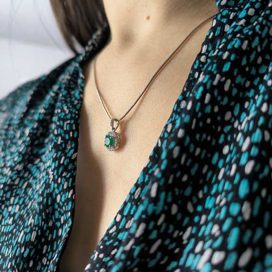 Серебряная подвеска с агатом 1.017ct, фианитами