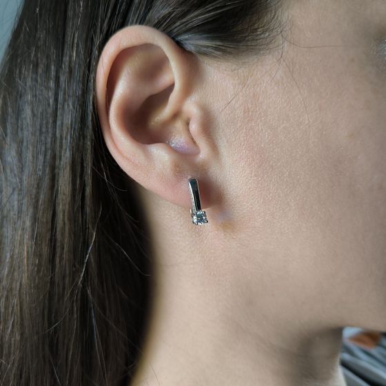 Серебряные серьги с фианитами