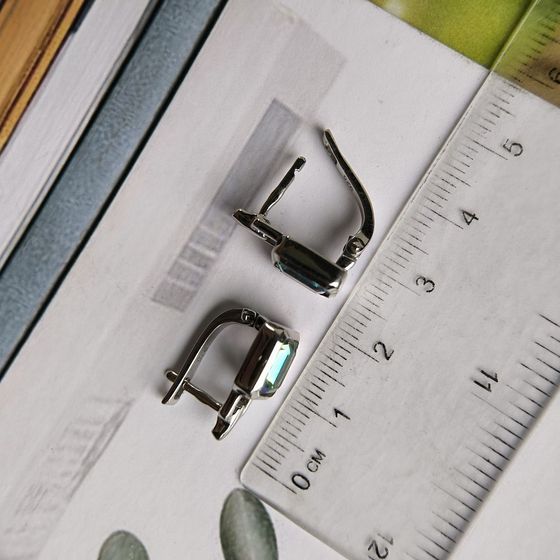 Серебряные серьги с мистик топазом 2.733ct