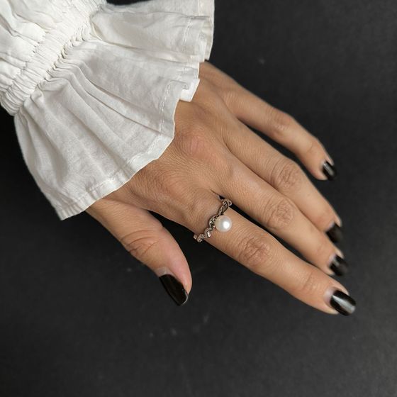 Серебряное кольцо с жемчугом