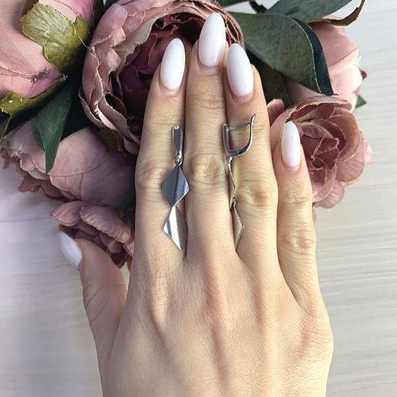 Серебряные серьги без камней