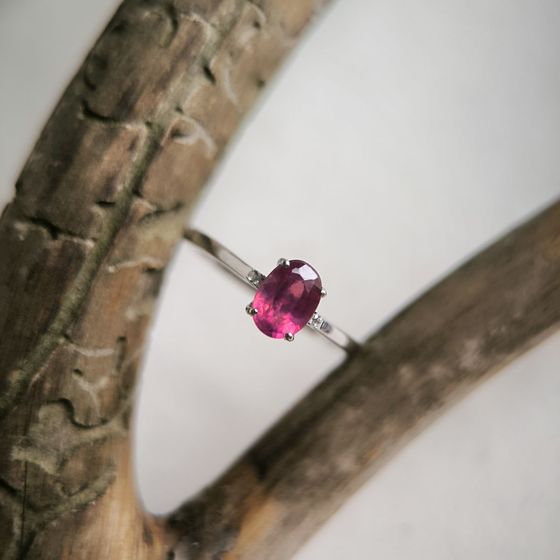 Серебряное кольцо с рубином 1.113ct