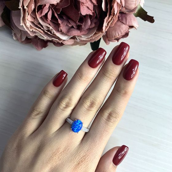 Серебряное кольцо с опалом