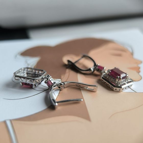 Серебряные серьги с рубином 1.717ct