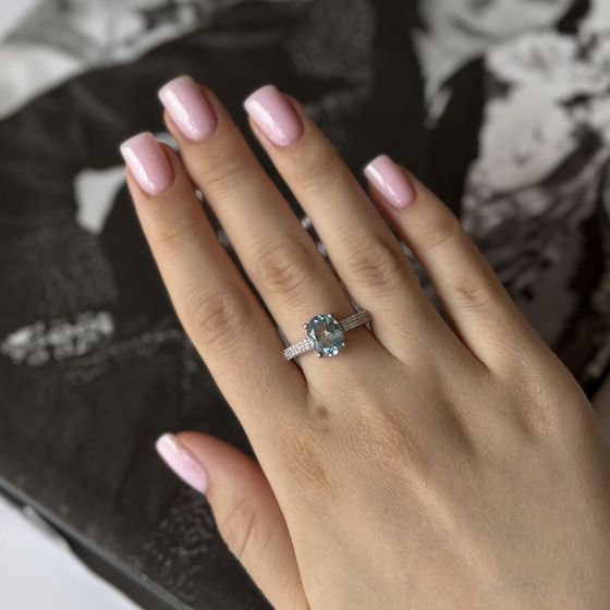 Серебряное кольцо с топазом