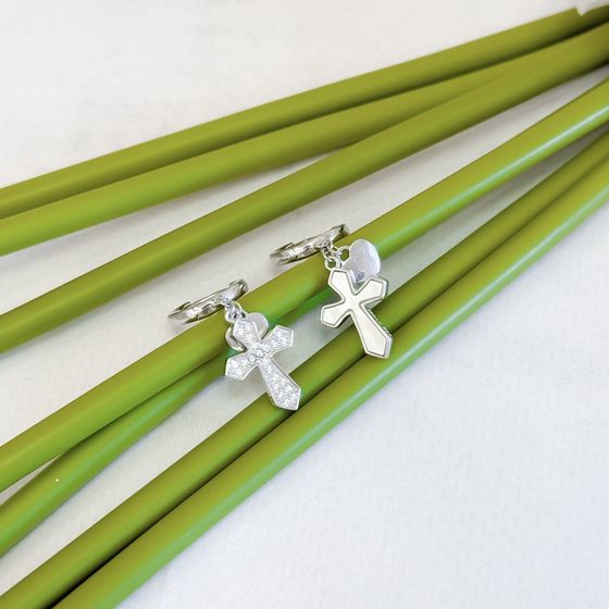 Серебряные серьги с фианитами, перламутром