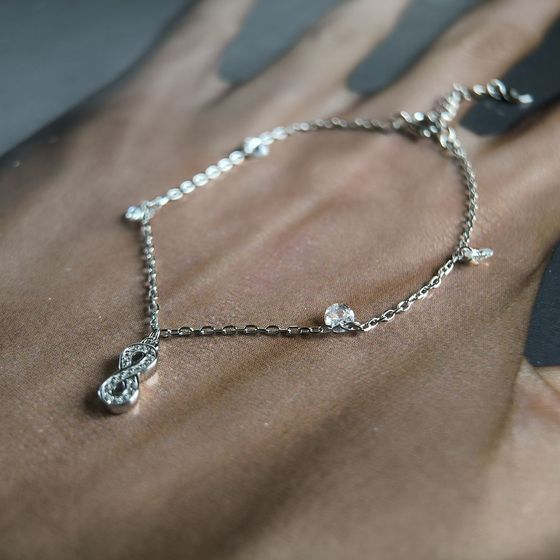 Серебряный браслет с фианитами