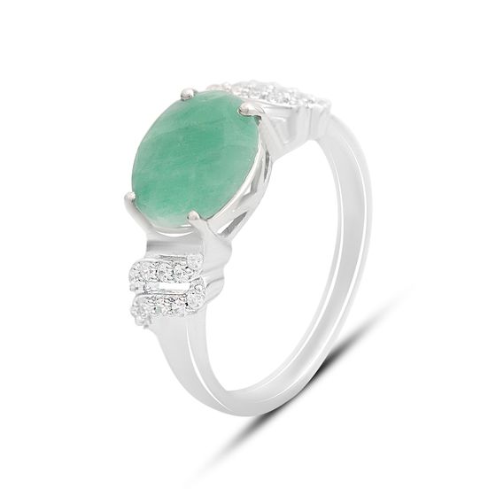 Серебряное кольцо с изумрудом 2.62ct, фианитами