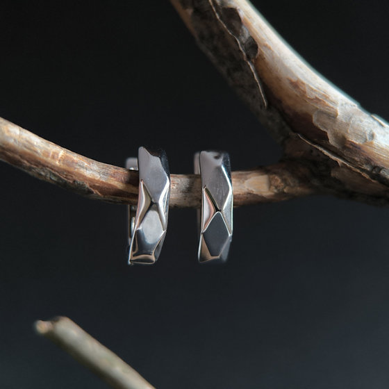 Серебряные серьги без камней