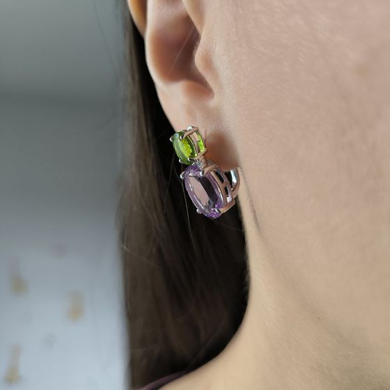 Серебряные серьги с аметистом, хризолітом