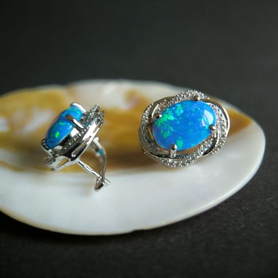 Серебряные серьги с опалом 5.625ct