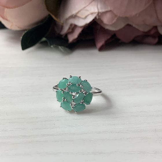 Серебряное кольцо с изумрудом 2.192ct