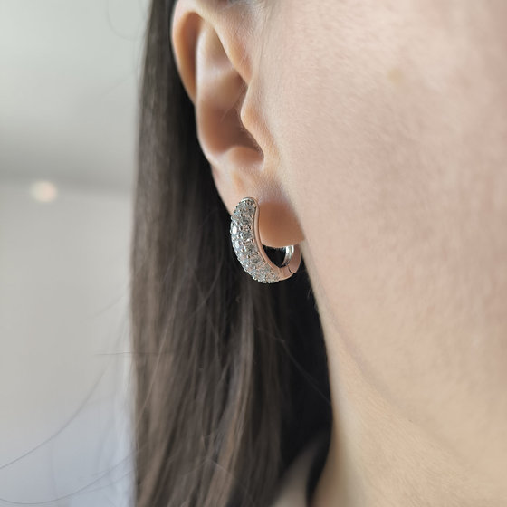 Серебряные серьги с фианитами