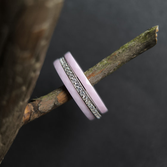 Серебряное кольцо с керамикой