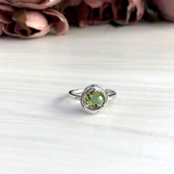 Серебряное кольцо с султанитом 1.775ct