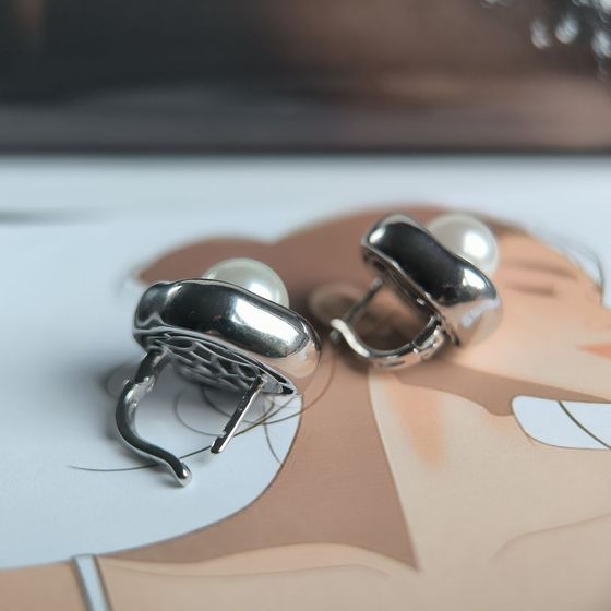 Серебряные серьги с жемчугом