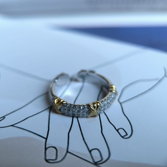 Серебряное кольцо с фианитами