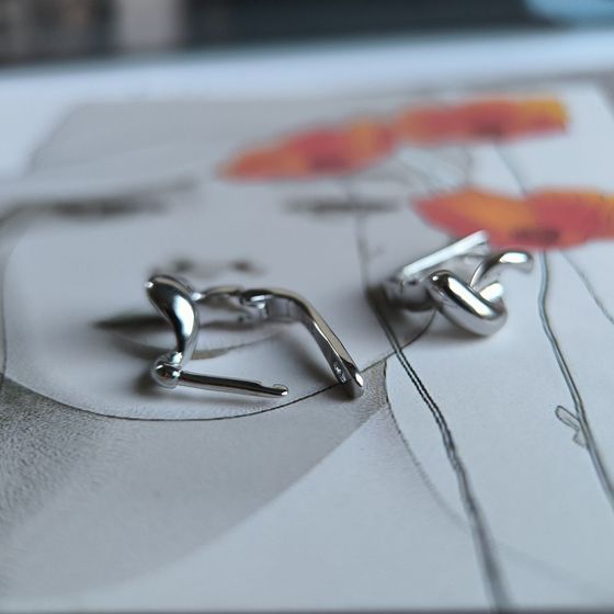 Серебряные серьги без камней