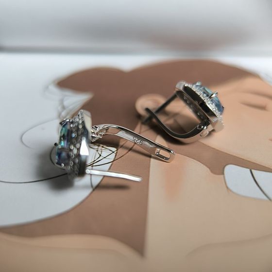 Серебряные серьги с мистик топазом 3.951ct