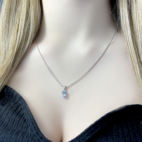 Серебряная подвеска с топазом 1.48ct