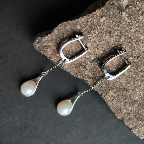 Серебряные серьги с жемчугом