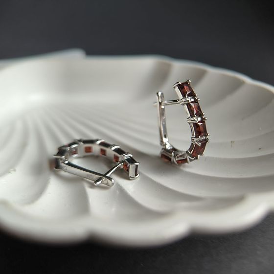 Серебряные серьги с гранатом 5.88ct