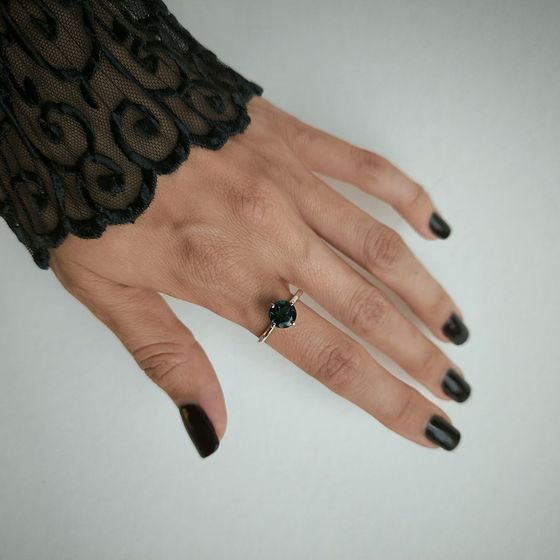 Серебряное кольцо с топазом Лондон Блю 1.558ct
