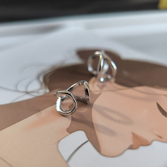 Серебряные серьги без камней