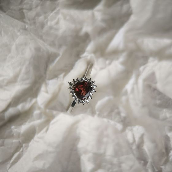 Серебряное кольцо с гранатом 1.178ct